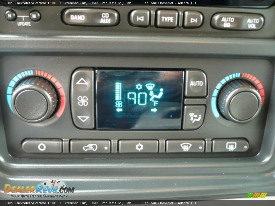 2005 Chevrolet Silverado 1500 LT Extended Cab Silver Birch Metallic / Tan Photo #33