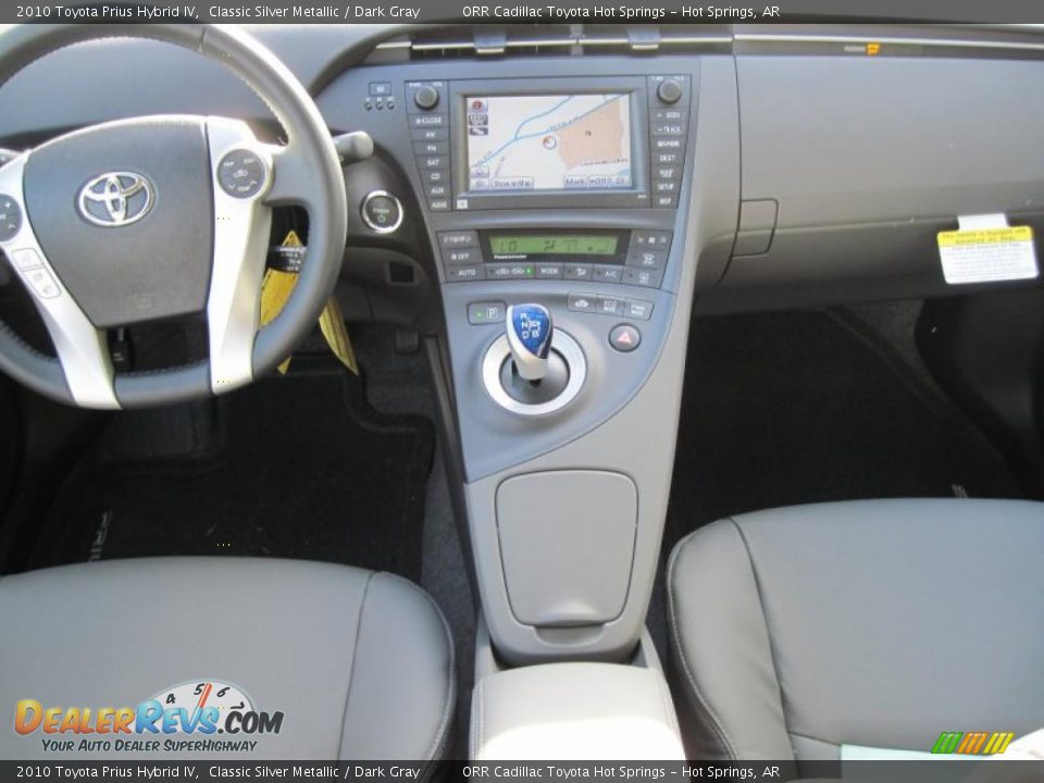 2010 Toyota Prius Hybrid IV Classic Silver Metallic / Dark Gray Photo #9