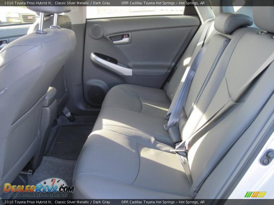 2010 Toyota Prius Hybrid IV Classic Silver Metallic / Dark Gray Photo #11