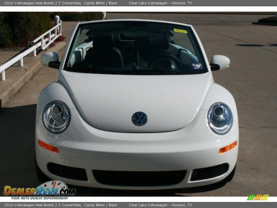 2010 Volkswagen New Beetle 2.5 Convertible Candy White / Black Photo #10