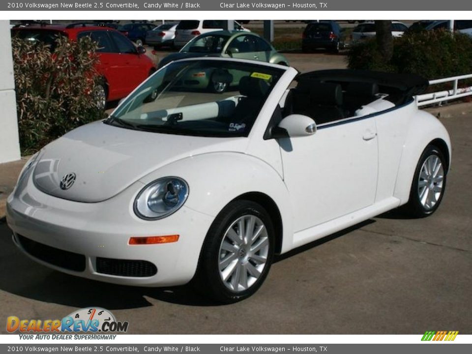 2010 Volkswagen New Beetle 2.5 Convertible Candy White / Black Photo #11