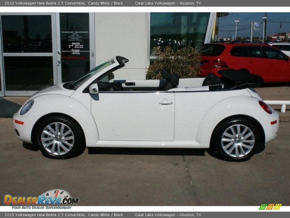 2010 Volkswagen New Beetle 2.5 Convertible Candy White / Black Photo #12