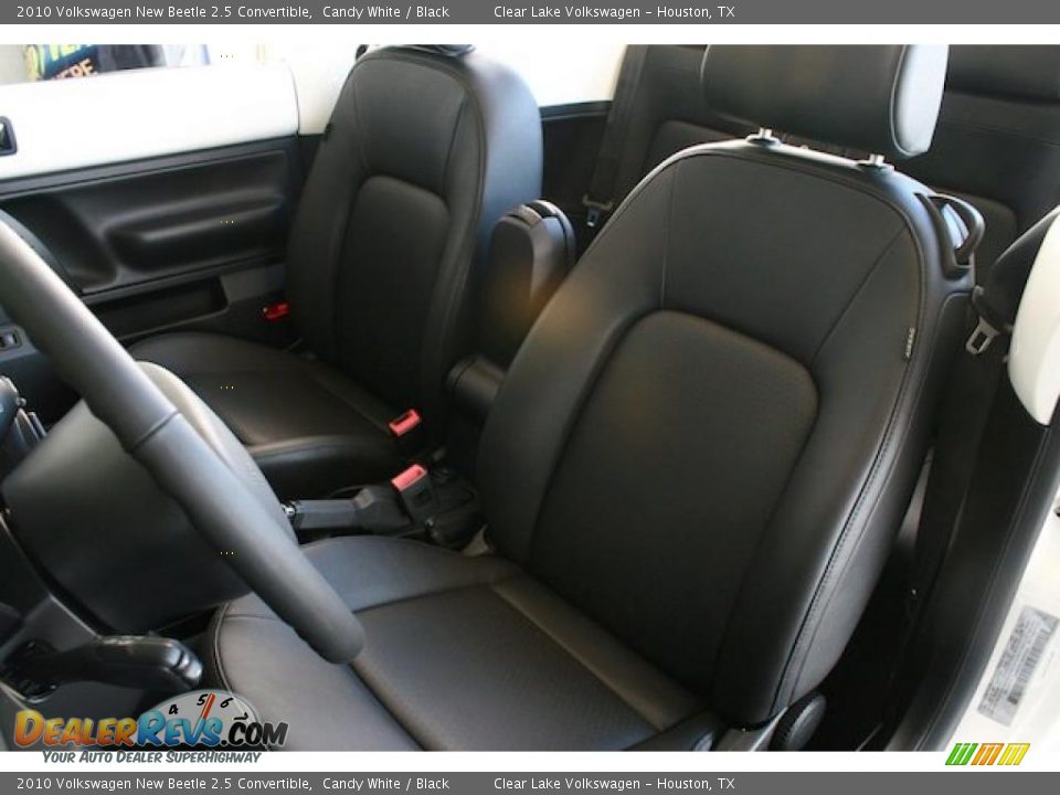 2010 Volkswagen New Beetle 2.5 Convertible Candy White / Black Photo #18