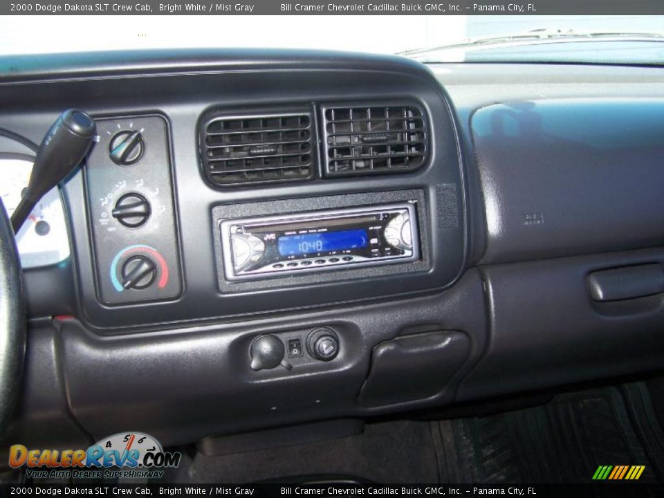 2000 Dodge Dakota SLT Crew Cab Bright White / Mist Gray Photo #7