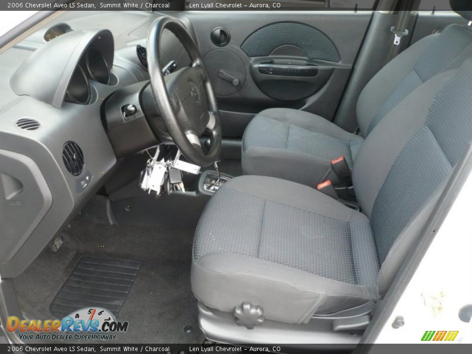 2006 Chevrolet Aveo LS Sedan Summit White / Charcoal Photo #8