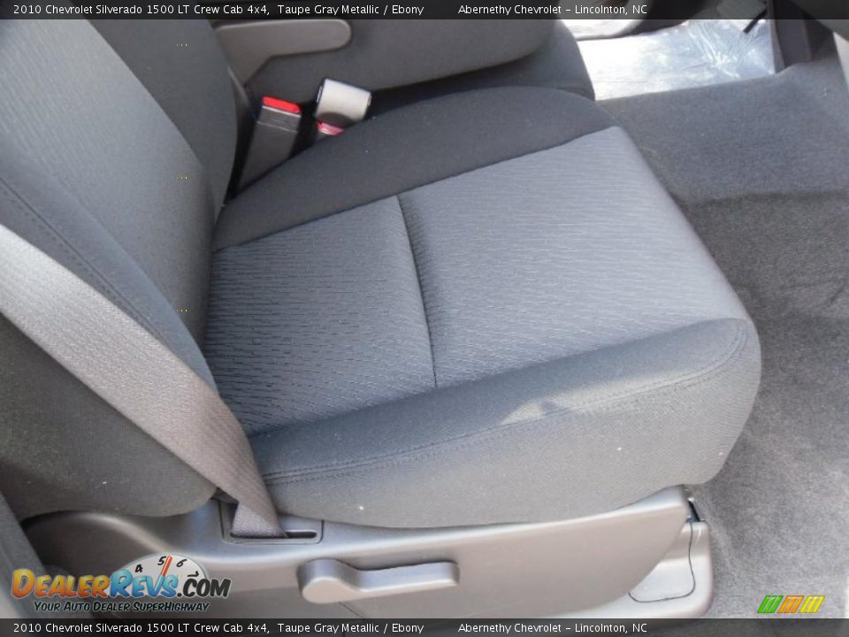 2010 Chevrolet Silverado 1500 LT Crew Cab 4x4 Taupe Gray Metallic / Ebony Photo #17