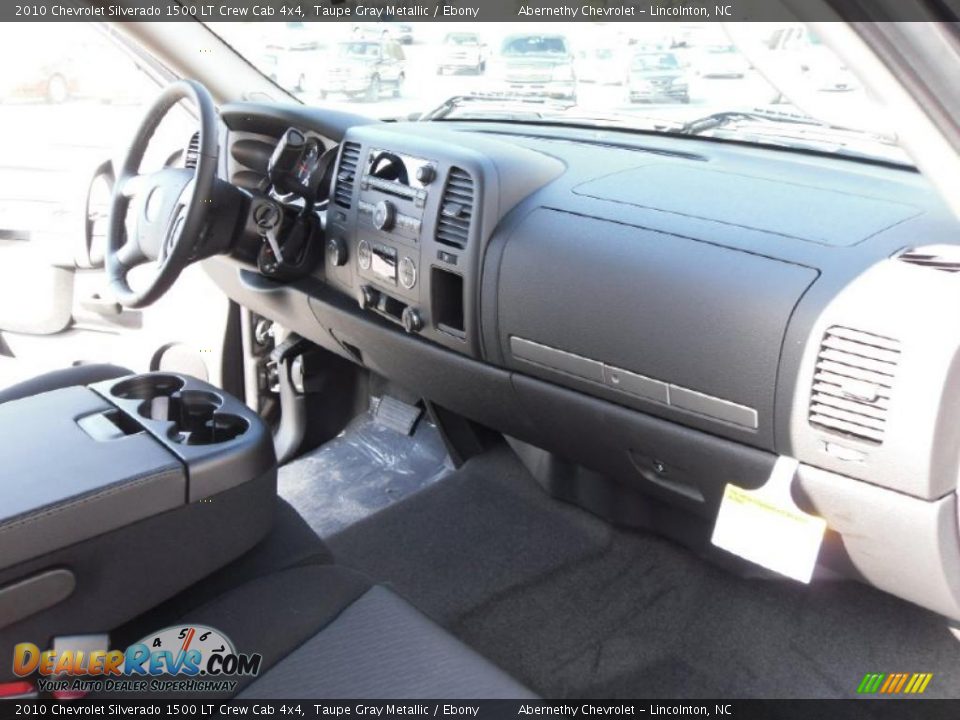 2010 Chevrolet Silverado 1500 LT Crew Cab 4x4 Taupe Gray Metallic / Ebony Photo #18