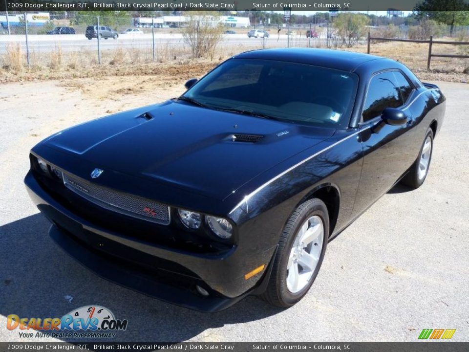 2009 Dodge Challenger R/T Brilliant Black Crystal Pearl Coat / Dark Slate Gray Photo #4
