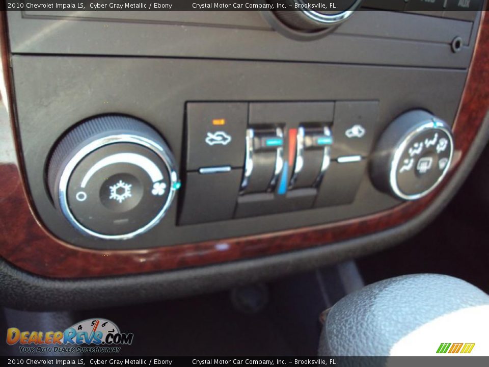 2010 Chevrolet Impala LS Cyber Gray Metallic / Ebony Photo #20