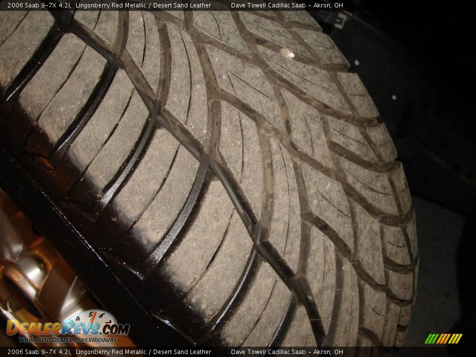 2006 Saab 9-7X 4.2i Lingonberry Red Metallic / Desert Sand Leather Photo #11