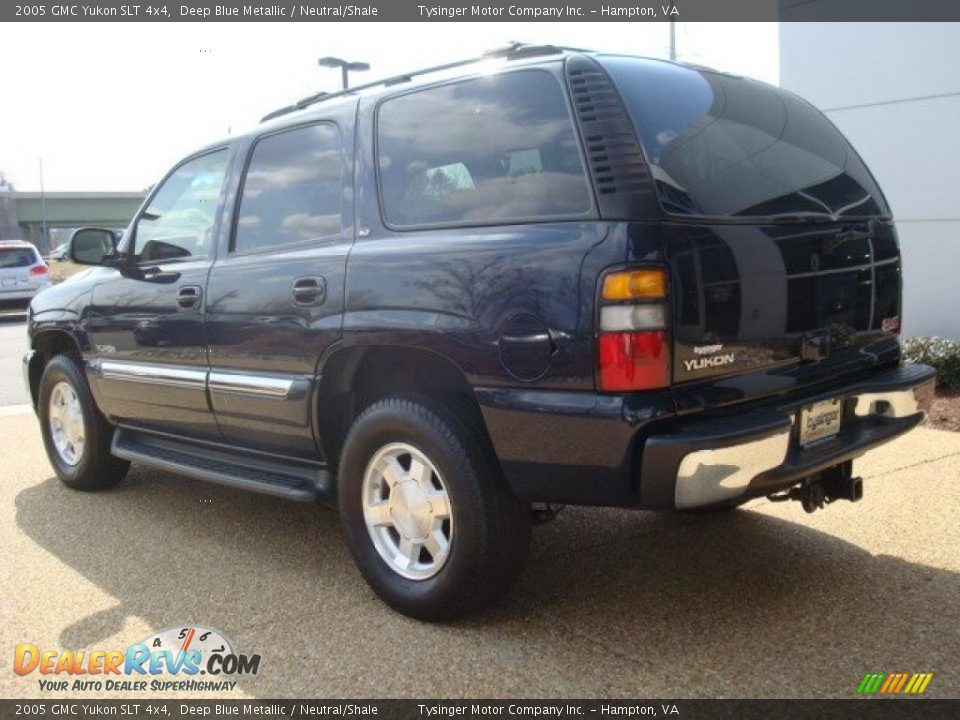 2005 GMC Yukon SLT 4x4 Deep Blue Metallic / Neutral/Shale Photo #4