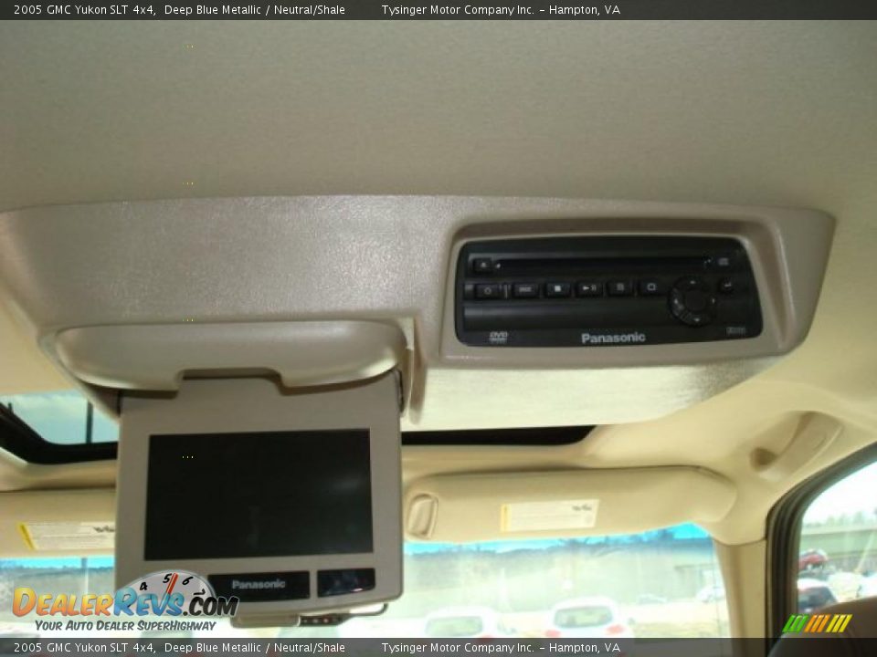 2005 GMC Yukon SLT 4x4 Deep Blue Metallic / Neutral/Shale Photo #12