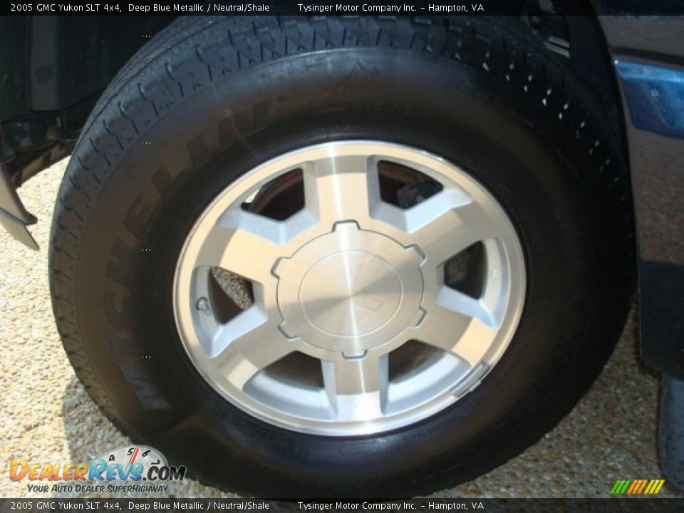 2005 GMC Yukon SLT 4x4 Deep Blue Metallic / Neutral/Shale Photo #26