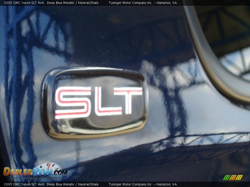 2005 GMC Yukon SLT 4x4 Deep Blue Metallic / Neutral/Shale Photo #30