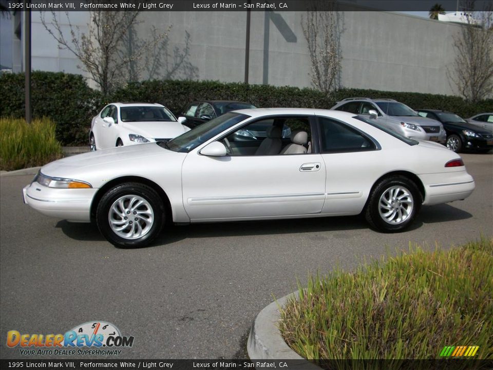 1995 Lincoln Mark VIII Performance White / Light Grey Photo #6