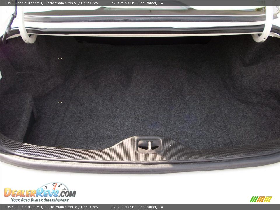 1995 Lincoln Mark VIII Performance White / Light Grey Photo #16