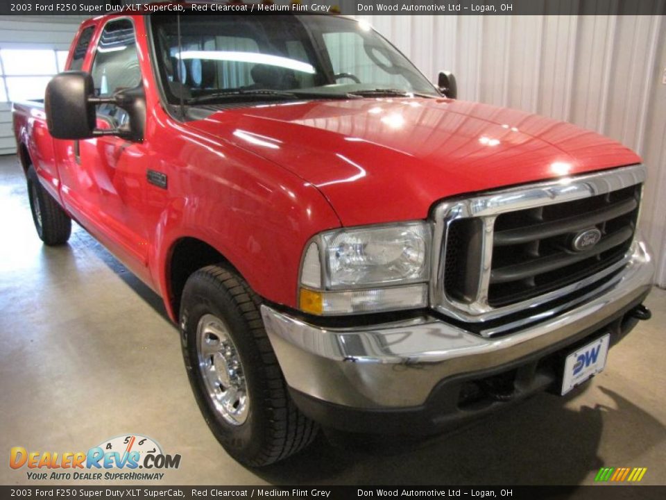2003 Ford F250 Super Duty XLT SuperCab Red Clearcoat / Medium Flint Grey Photo #1