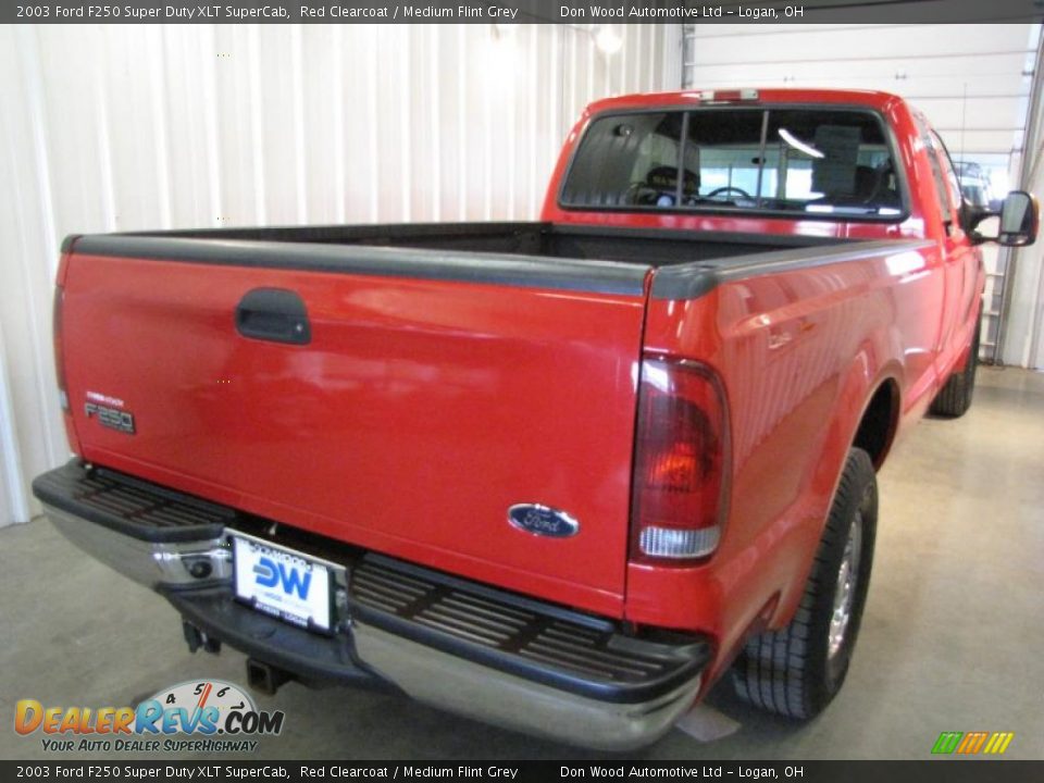 2003 Ford F250 Super Duty XLT SuperCab Red Clearcoat / Medium Flint Grey Photo #4