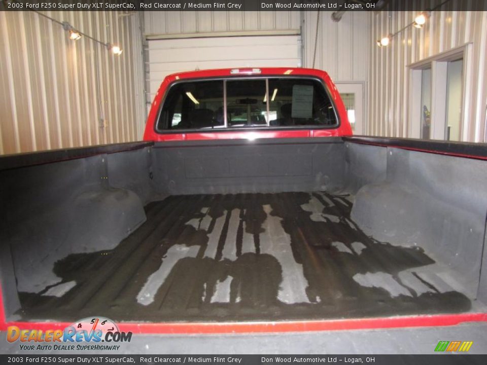 2003 Ford F250 Super Duty XLT SuperCab Red Clearcoat / Medium Flint Grey Photo #6