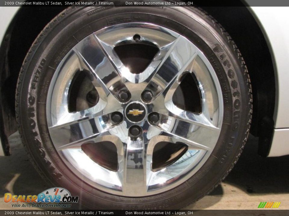 2009 Chevrolet Malibu LT Sedan Silver Ice Metallic / Titanium Photo #22