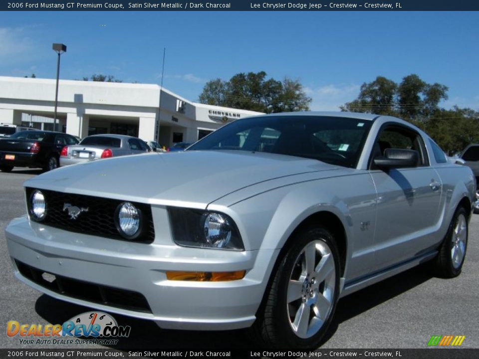 2006 Ford Mustang GT Premium Coupe Satin Silver Metallic / Dark Charcoal Photo #1