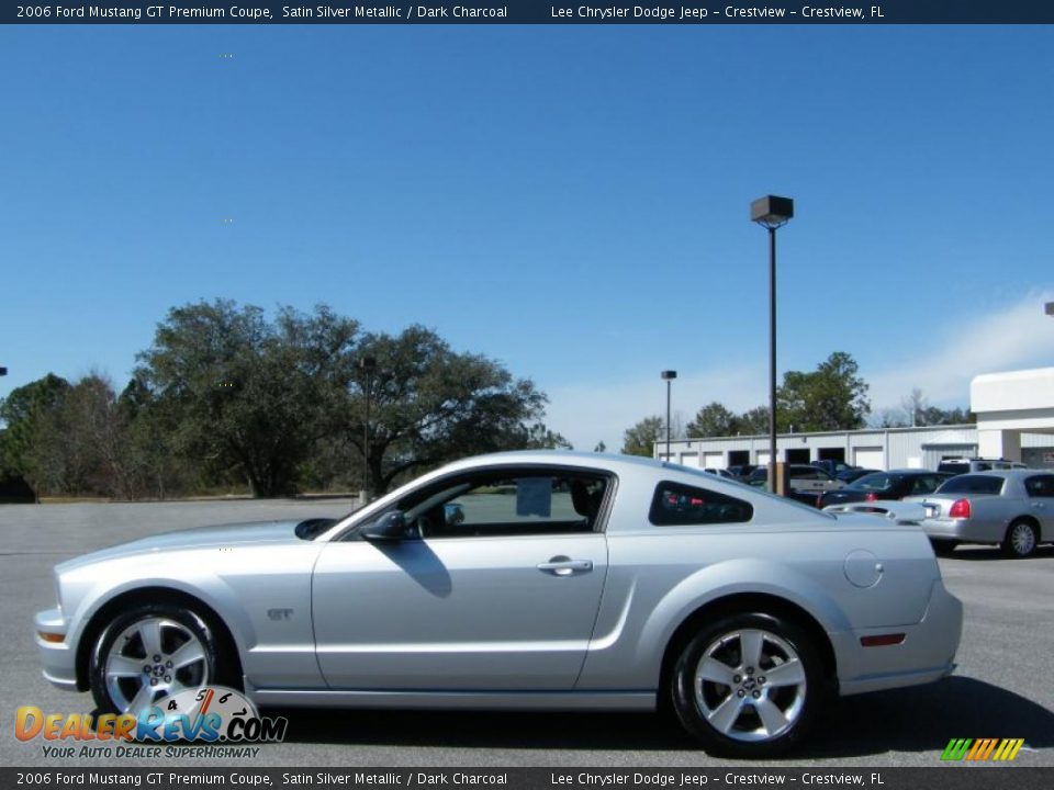 2006 Ford Mustang GT Premium Coupe Satin Silver Metallic / Dark Charcoal Photo #2