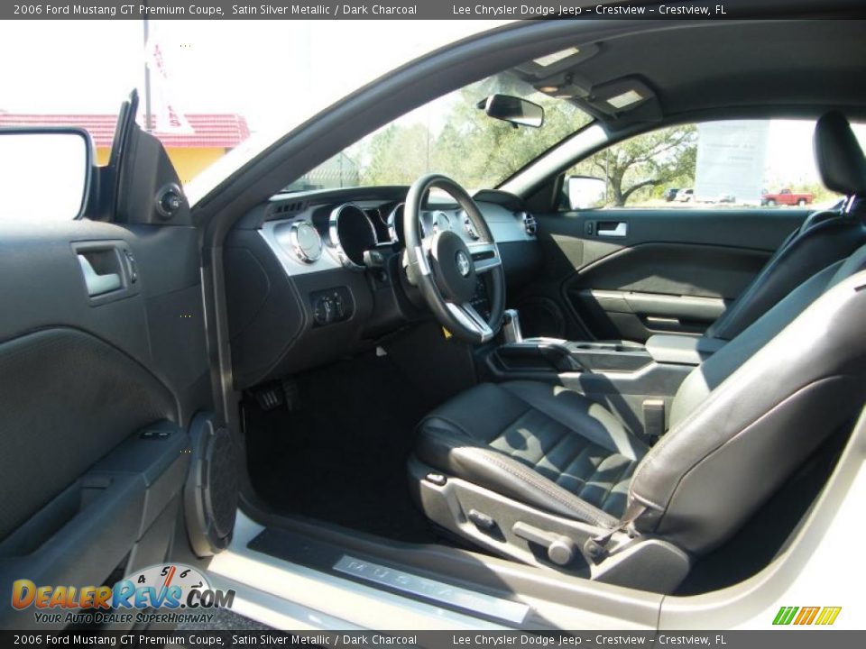 2006 Ford Mustang GT Premium Coupe Satin Silver Metallic / Dark Charcoal Photo #13