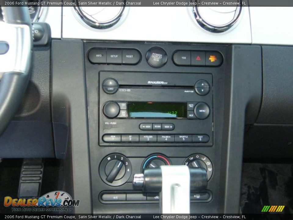 2006 Ford Mustang GT Premium Coupe Satin Silver Metallic / Dark Charcoal Photo #20