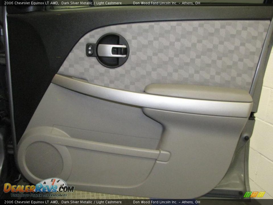 2006 Chevrolet Equinox LT AWD Dark Silver Metallic / Light Cashmere Photo #15