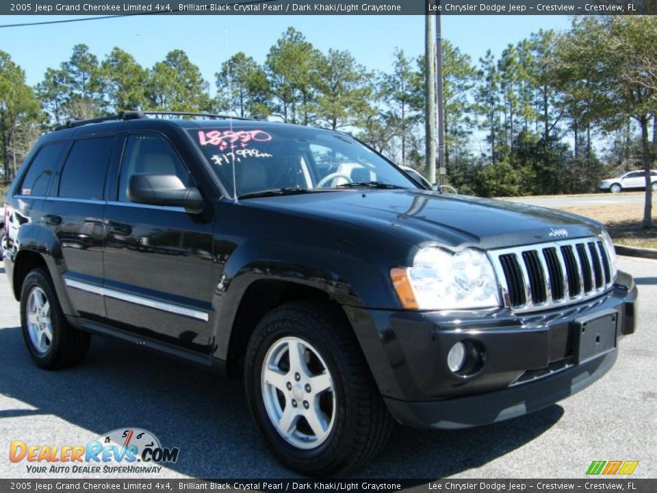 2005 Jeep Grand Cherokee Limited 4x4 Brilliant Black Crystal Pearl / Dark Khaki/Light Graystone Photo #7