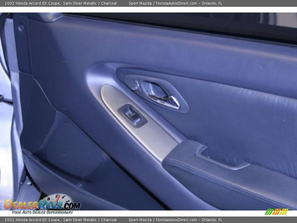 2002 Honda Accord EX Coupe Satin Silver Metallic / Charcoal Photo #17