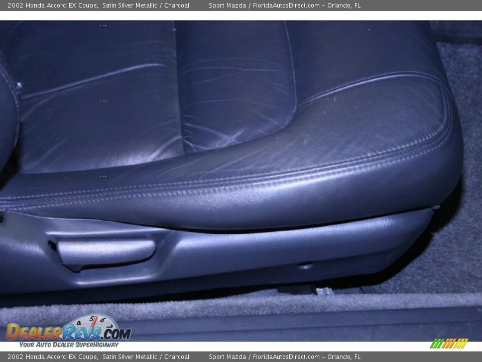 2002 Honda Accord EX Coupe Satin Silver Metallic / Charcoal Photo #25