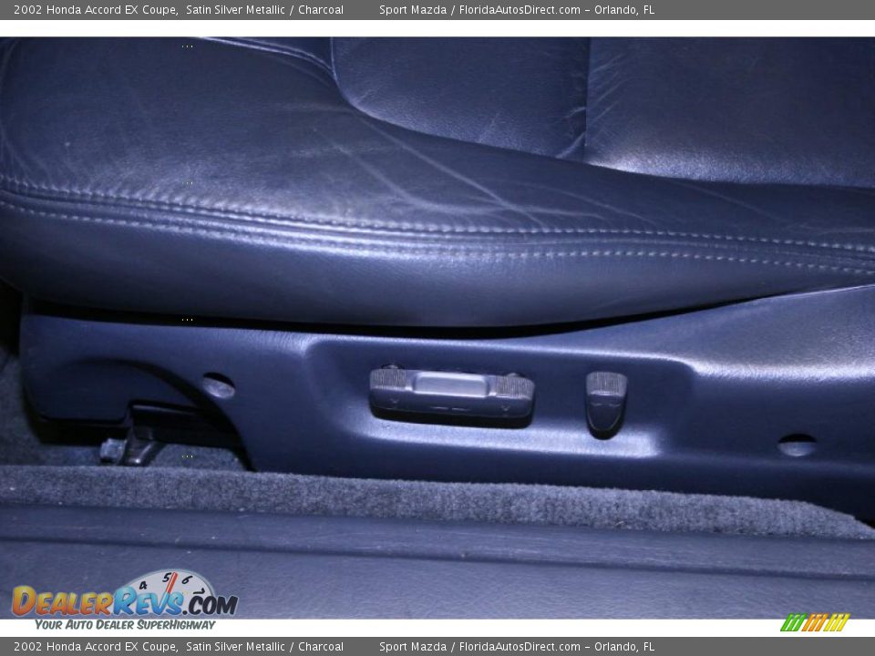2002 Honda Accord EX Coupe Satin Silver Metallic / Charcoal Photo #26