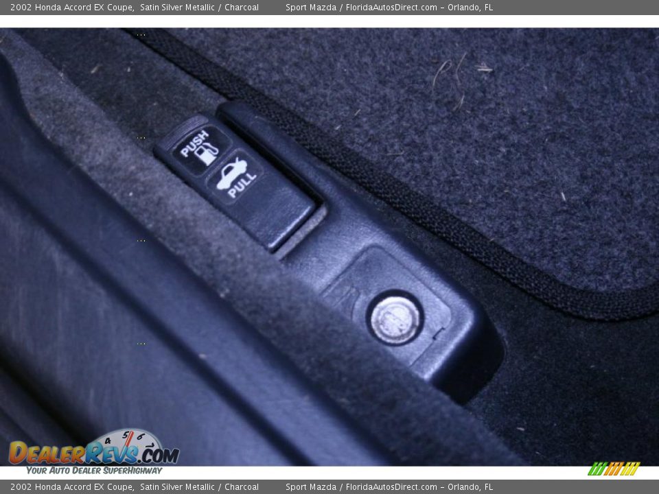 2002 Honda Accord EX Coupe Satin Silver Metallic / Charcoal Photo #27