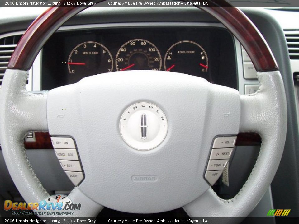 2006 Lincoln Navigator Luxury Black / Dove Grey Photo #14