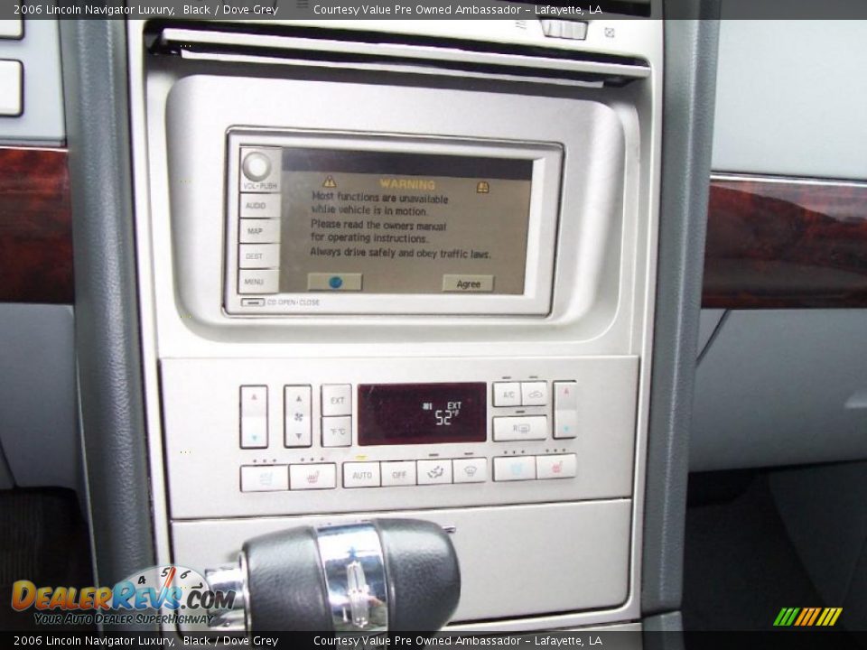 2006 Lincoln Navigator Luxury Black / Dove Grey Photo #15