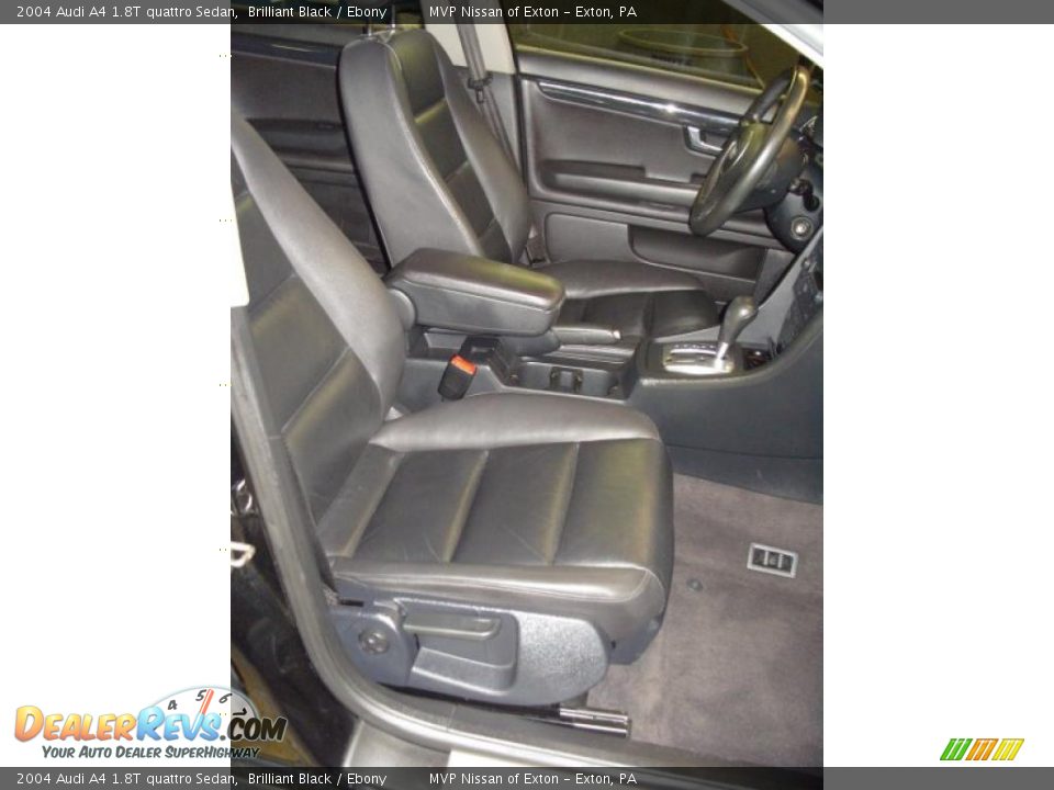 2004 Audi A4 1.8T quattro Sedan Brilliant Black / Ebony Photo #3