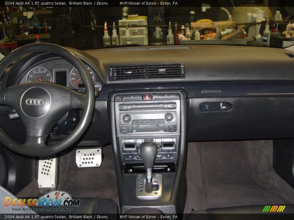 2004 Audi A4 1.8T quattro Sedan Brilliant Black / Ebony Photo #5