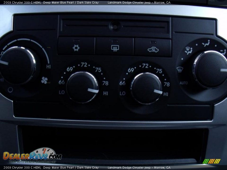 2009 Chrysler 300 C HEMI Deep Water Blue Pearl / Dark Slate Gray Photo #28