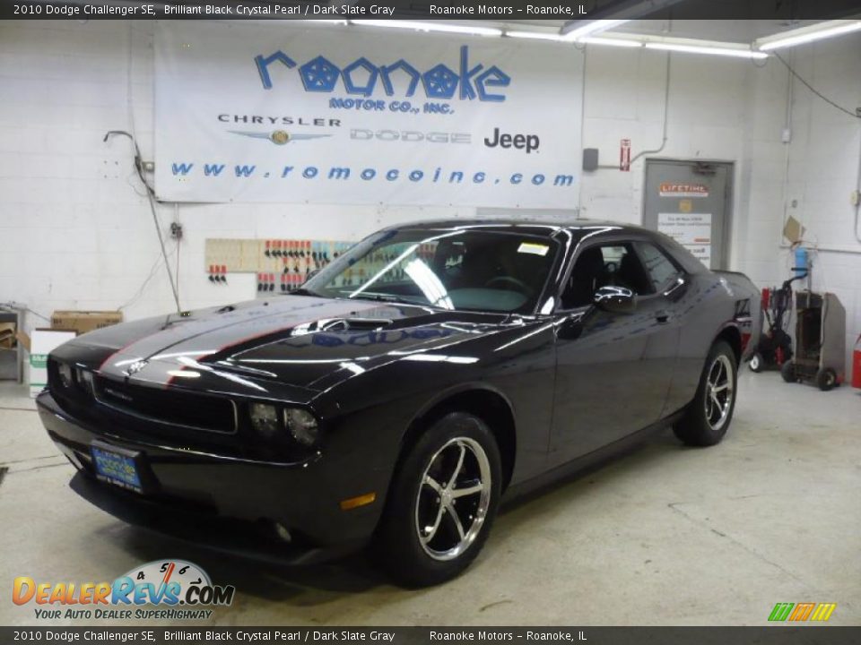 2010 Dodge Challenger SE Brilliant Black Crystal Pearl / Dark Slate Gray Photo #2