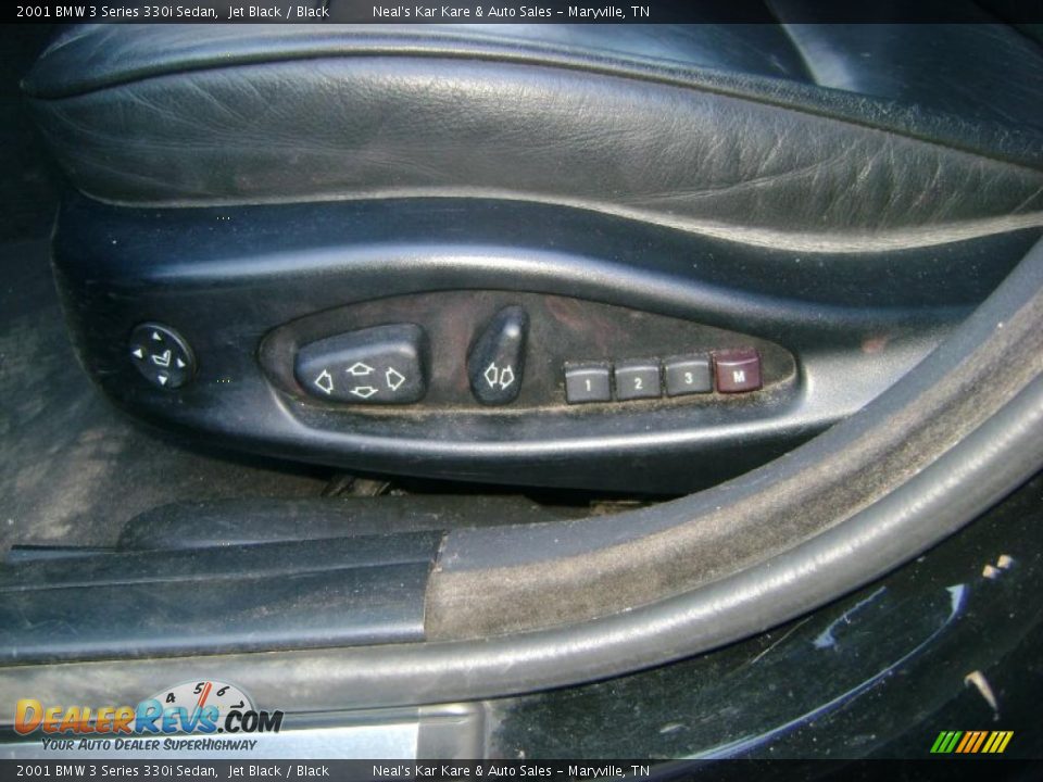 2001 BMW 3 Series 330i Sedan Jet Black / Black Photo #14