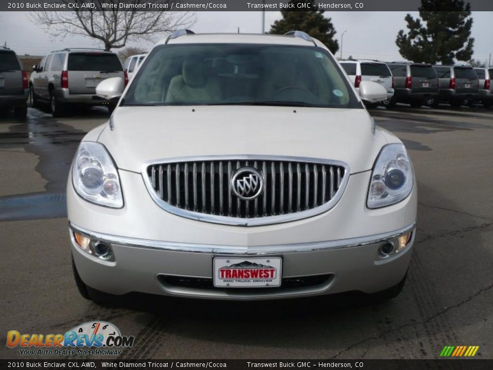 2010 Buick Enclave CXL AWD White Diamond Tricoat / Cashmere/Cocoa Photo #2