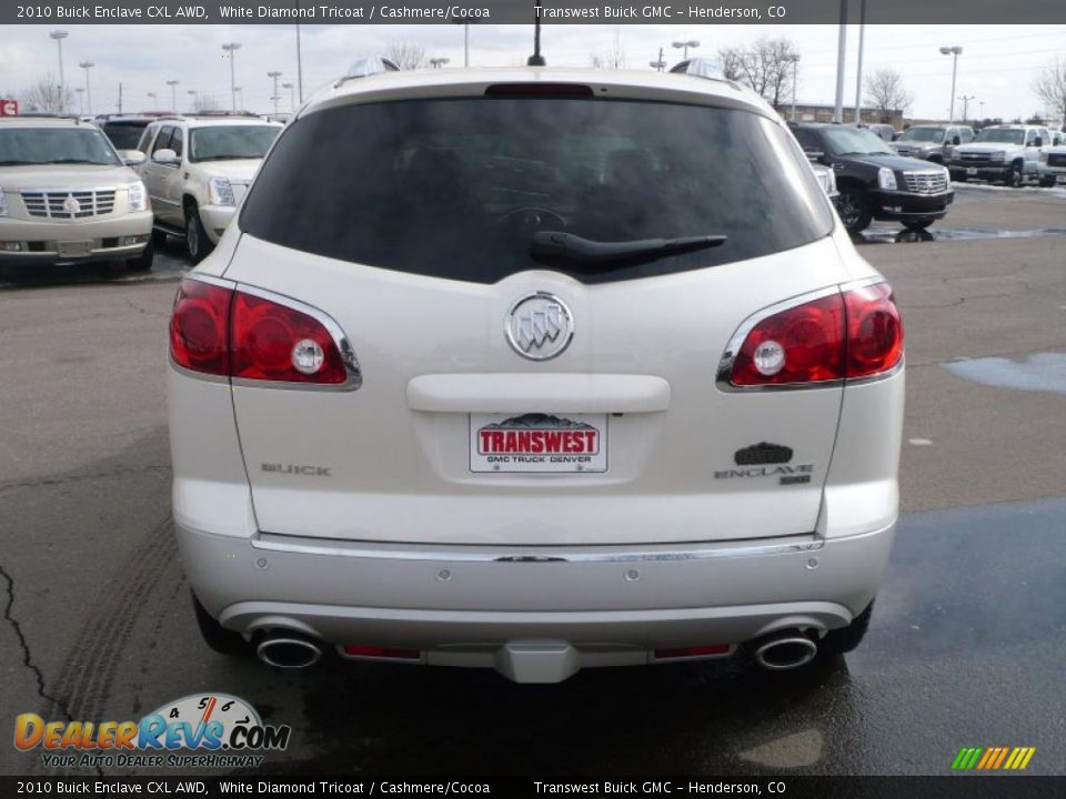 2010 Buick Enclave CXL AWD White Diamond Tricoat / Cashmere/Cocoa Photo #4