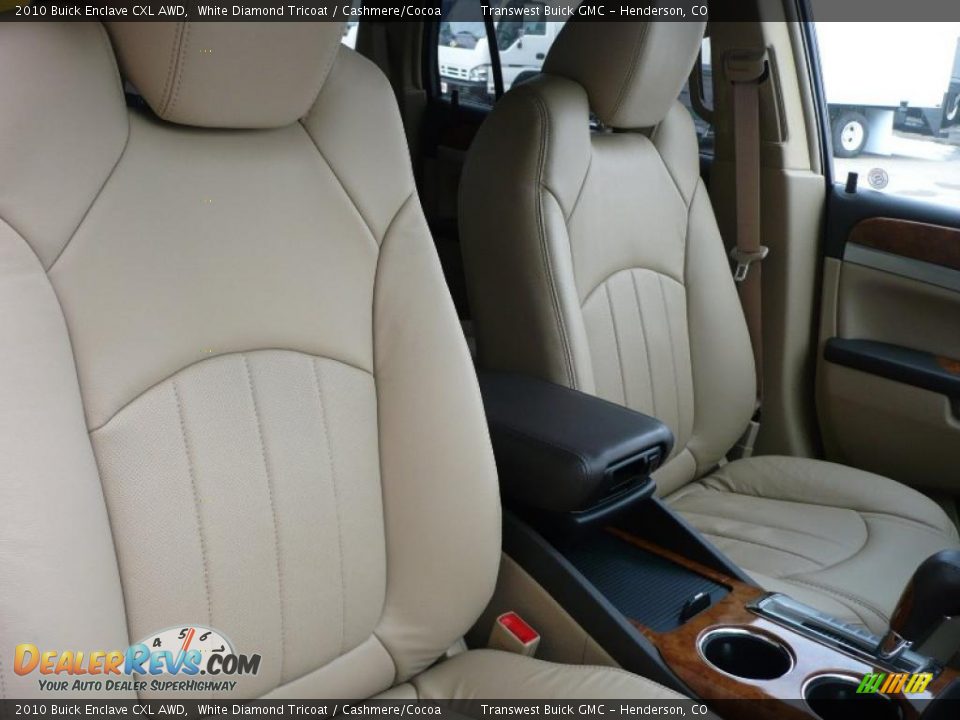 2010 Buick Enclave CXL AWD White Diamond Tricoat / Cashmere/Cocoa Photo #5