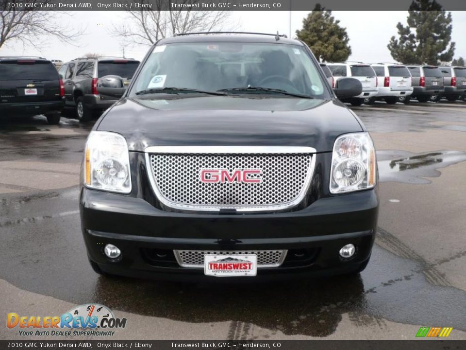 2010 GMC Yukon Denali AWD Onyx Black / Ebony Photo #2