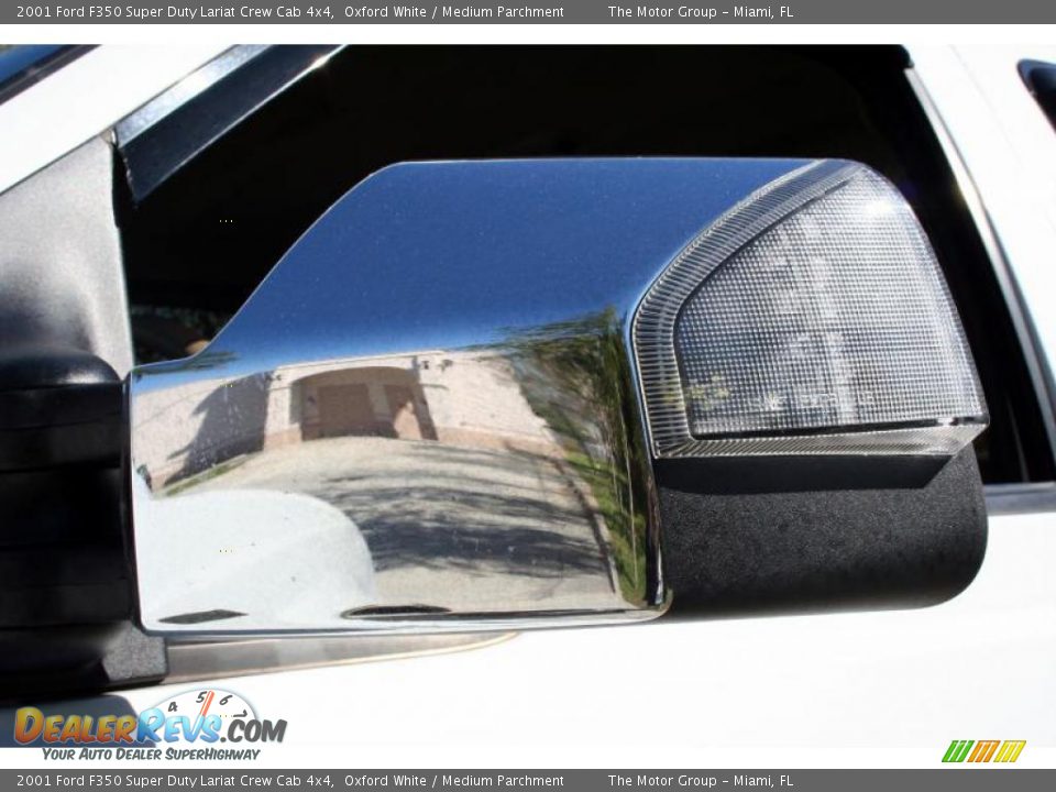 2001 Ford F350 Super Duty Lariat Crew Cab 4x4 Oxford White / Medium Parchment Photo #21