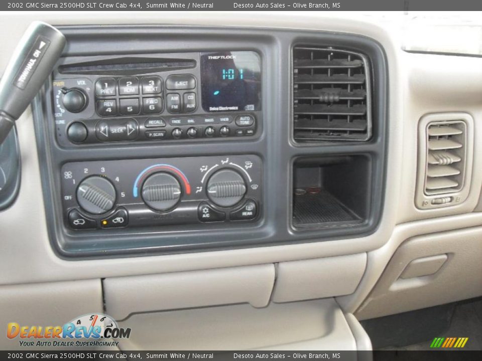 2002 GMC Sierra 2500HD SLT Crew Cab 4x4 Summit White / Neutral Photo #8