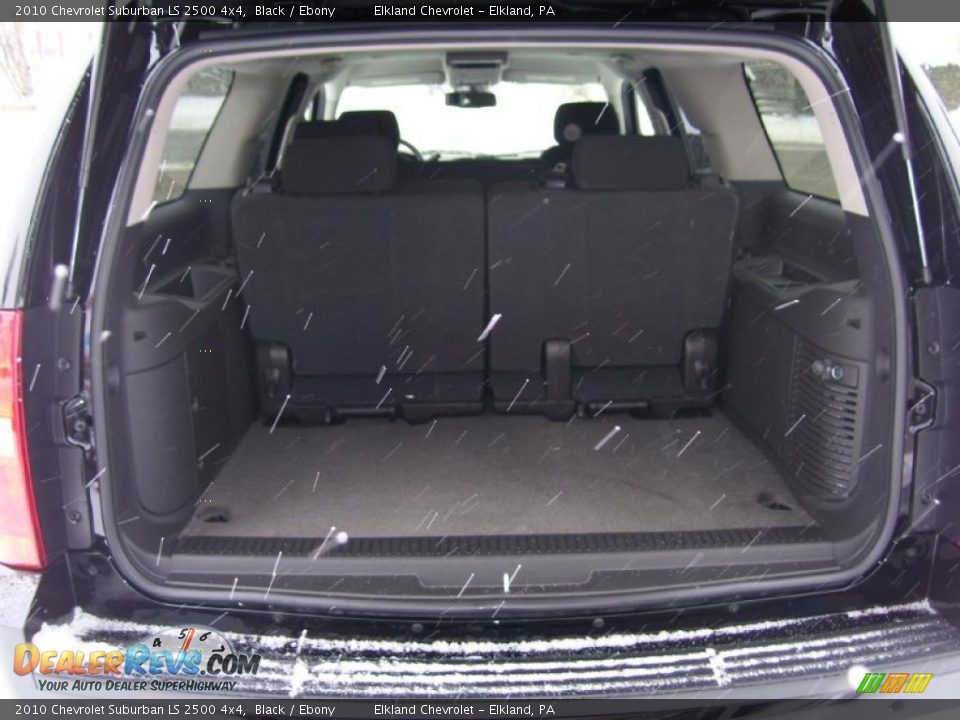 2010 Chevrolet Suburban LS 2500 4x4 Black / Ebony Photo #13