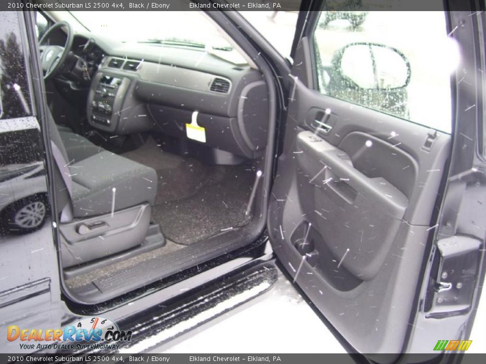 2010 Chevrolet Suburban LS 2500 4x4 Black / Ebony Photo #19