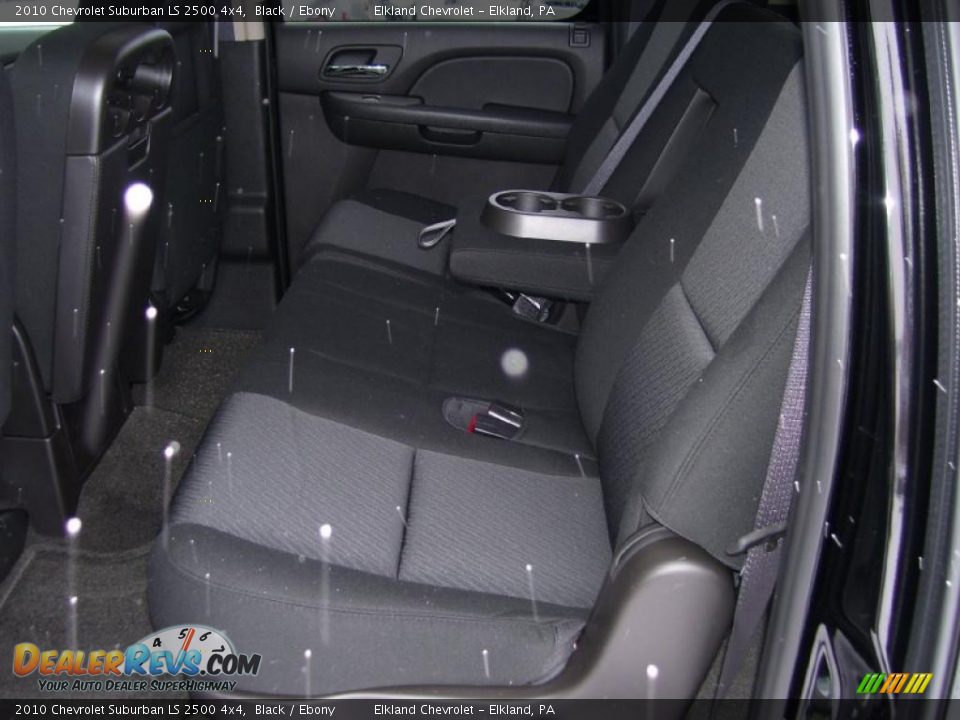 2010 Chevrolet Suburban LS 2500 4x4 Black / Ebony Photo #26